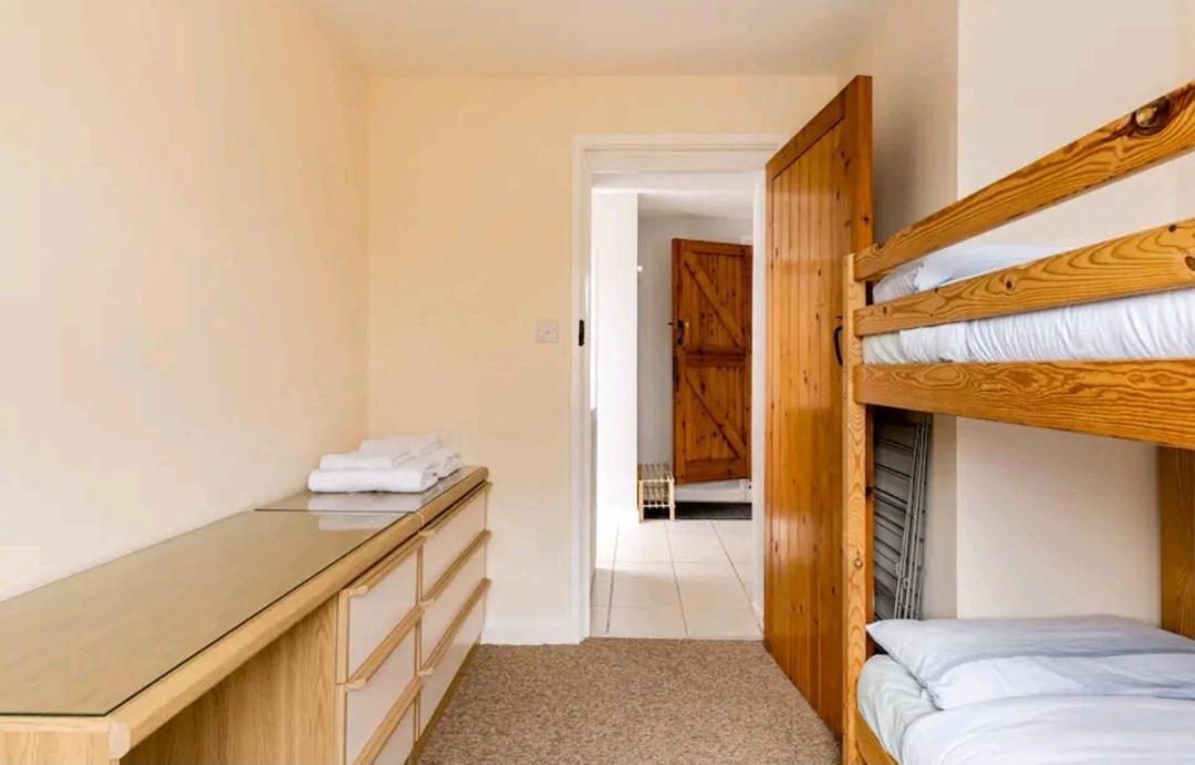 The Hideaway, Family Apartment Close To The Beach. Paignton Eksteriør billede